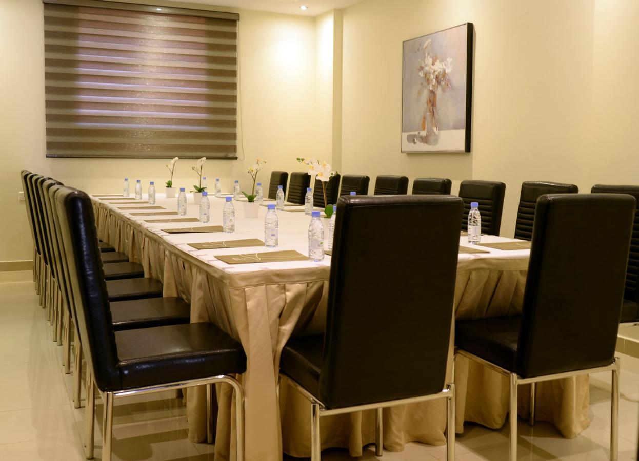 Nawaress Hotel Jizan Exterior foto